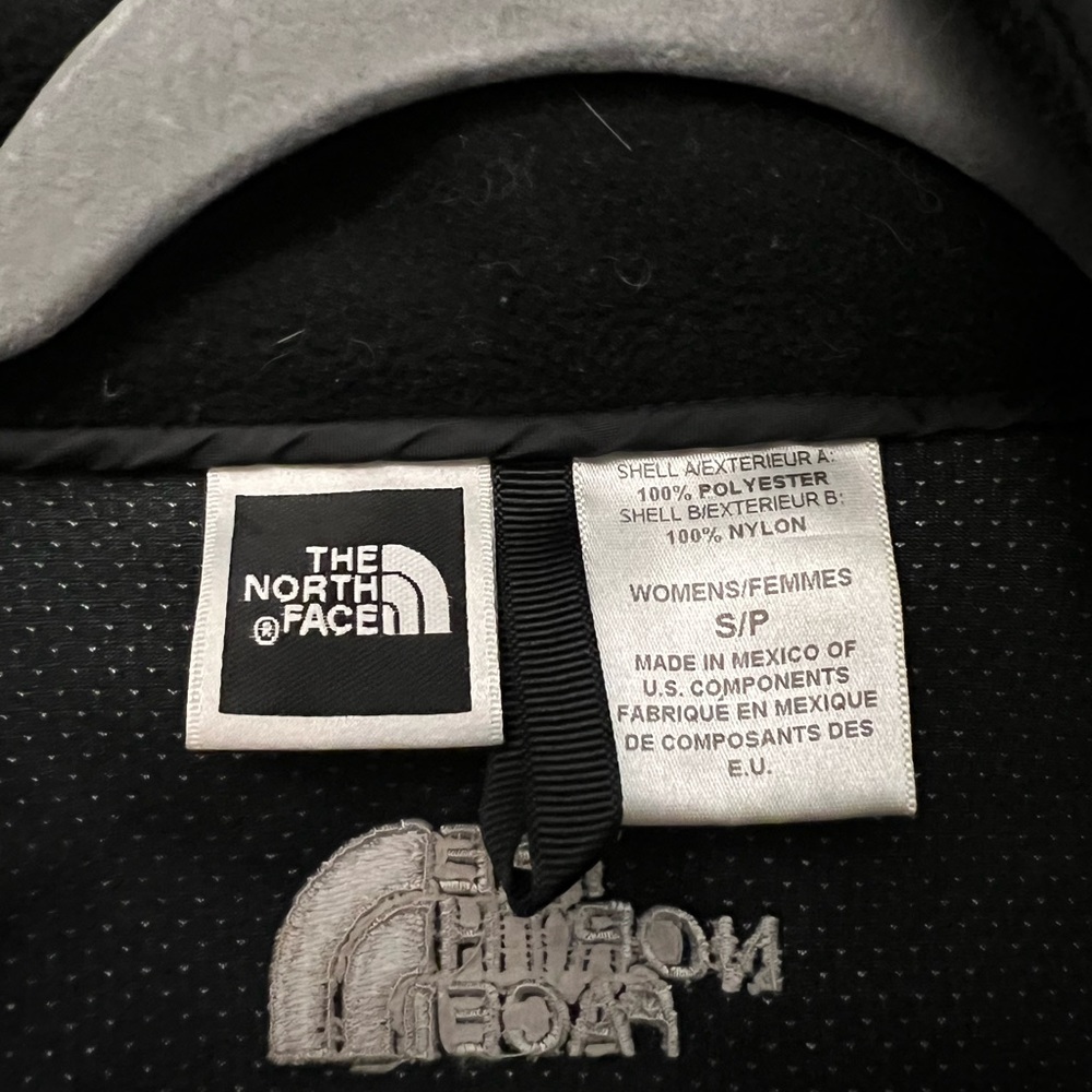 North Face Gore Wind-Stopper Zip Up Jacket Women’s Small - Picture 6 of 7